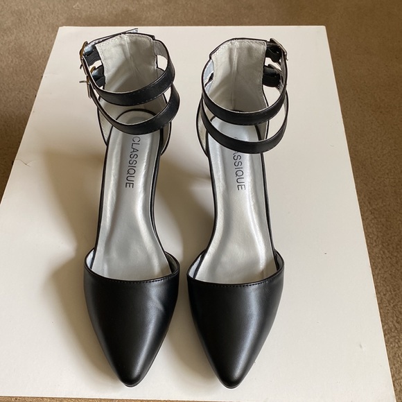 Classique woman 3inch black heels size 8W - Picture 2 of 4